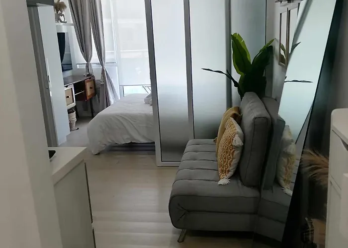 Luxury 1bedroom Unit Near Airport - Azure Residences Apartamento Manila